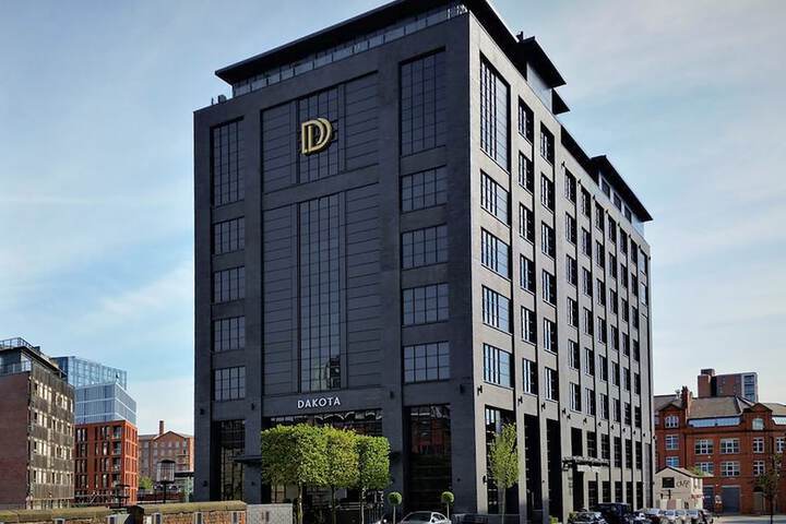 Dakota Manchester