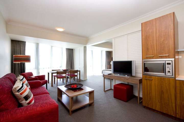 Room 30 of 68