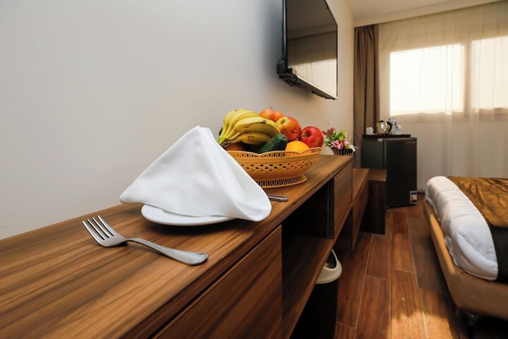 Room 14 of 46
