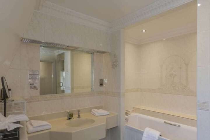 Bath Interior
