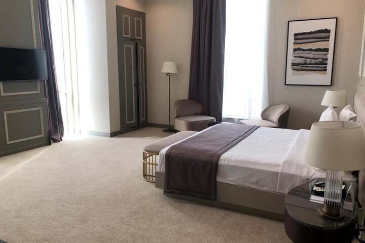 Room 5 of 60