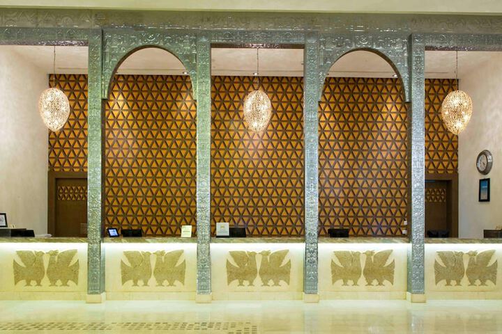 Hotel Interior 5 of 139