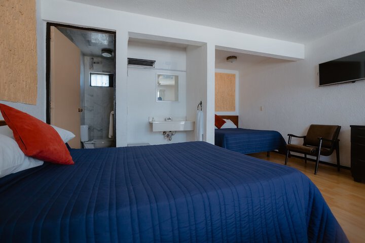 Room 17 of 45