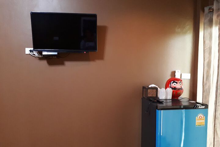 Room 14 of 32