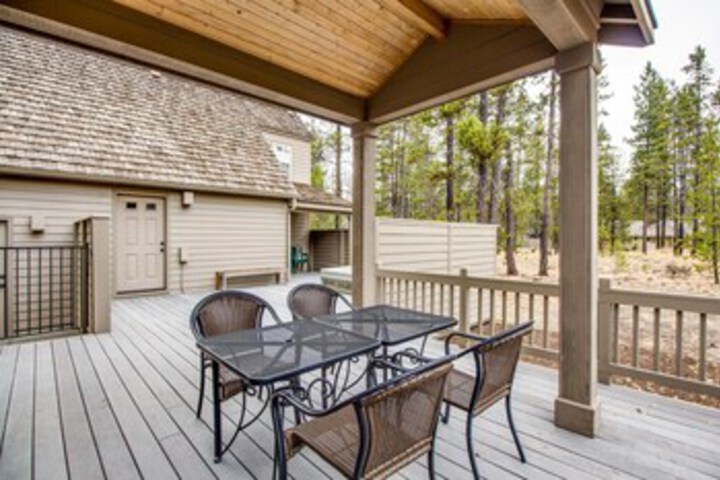 Terrace/Patio 4 of 43