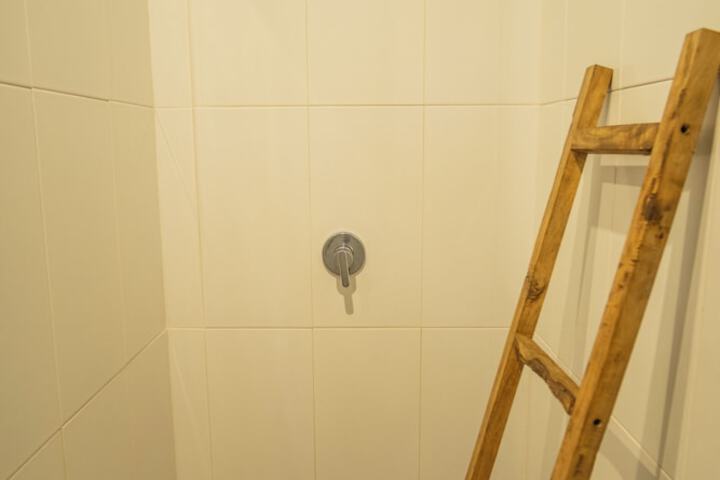 Room 53 of 91