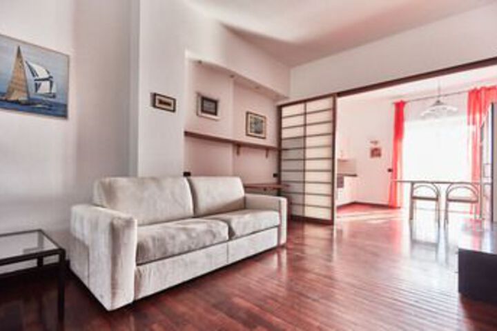 Room 32 of 36