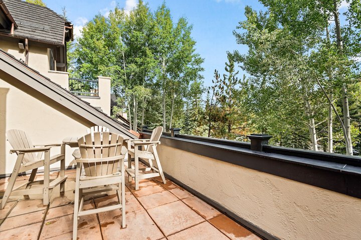 Terrace/Patio 37 of 73