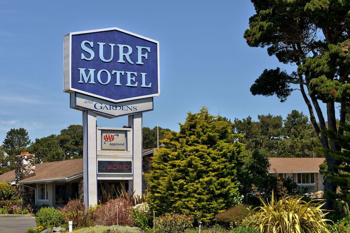 Hotel 33 of 40