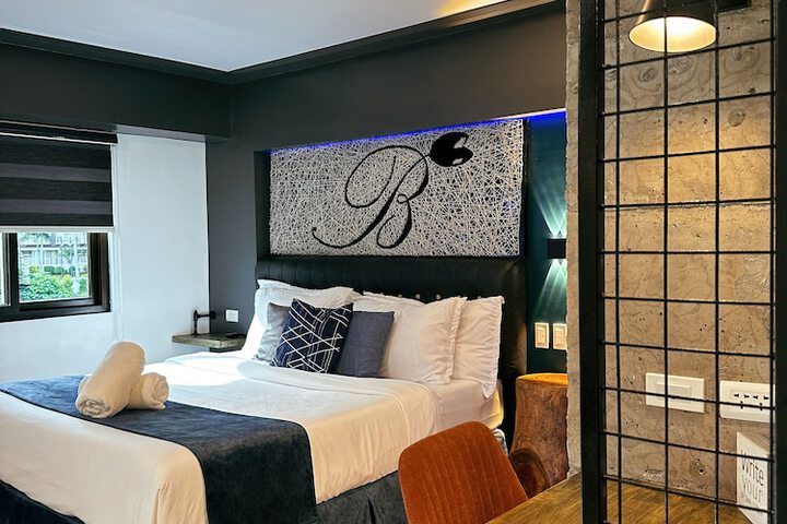 Room 45 of 80
