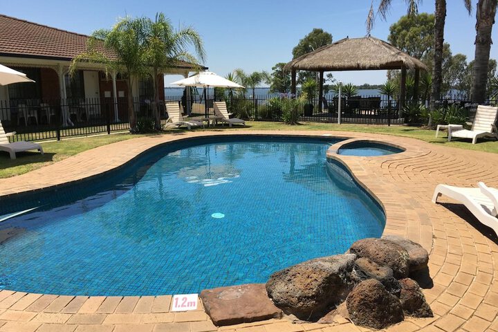 Pool 35 of 48