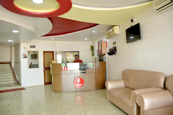 OYO 8244 Hotel Bliss Executive