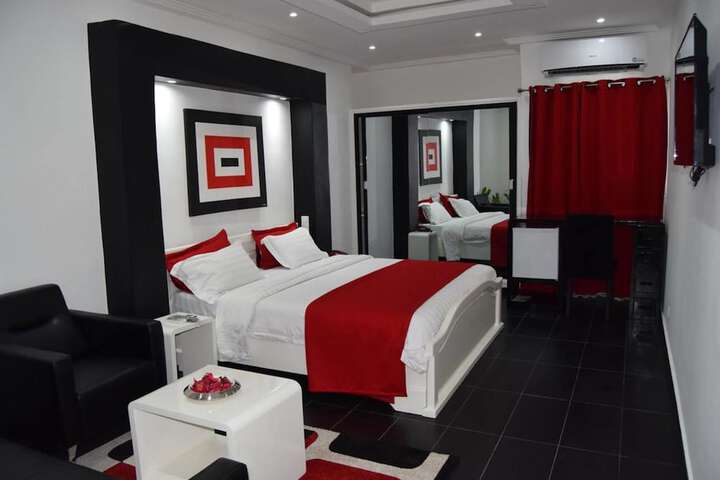 Miliet Hotel