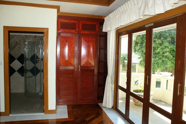 Room 20 of 88