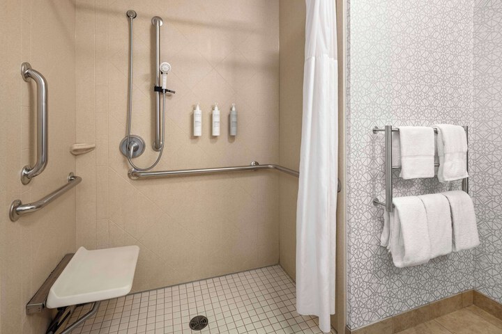 Bathroom shower