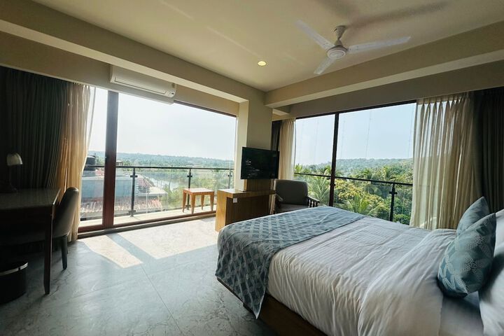 Room 5 of 41
