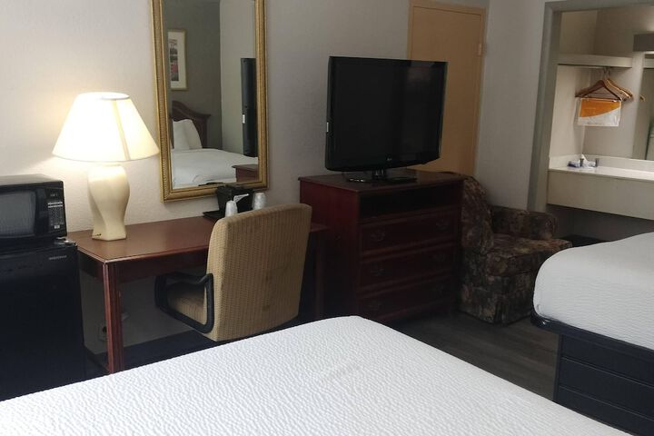 Room 85 of 190