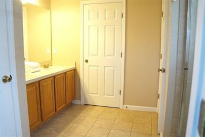 Room 2 of 19