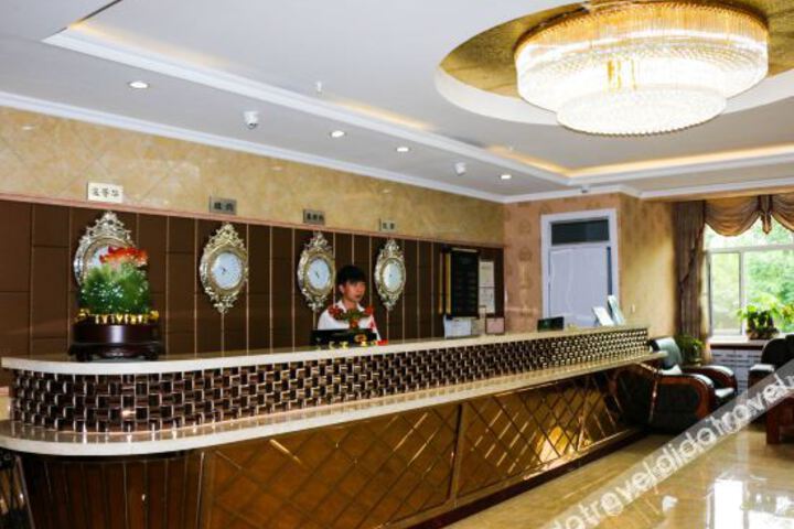 Hotel Interior 5 of 12