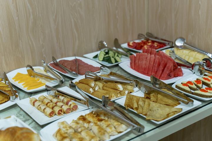Dining 41 of 48