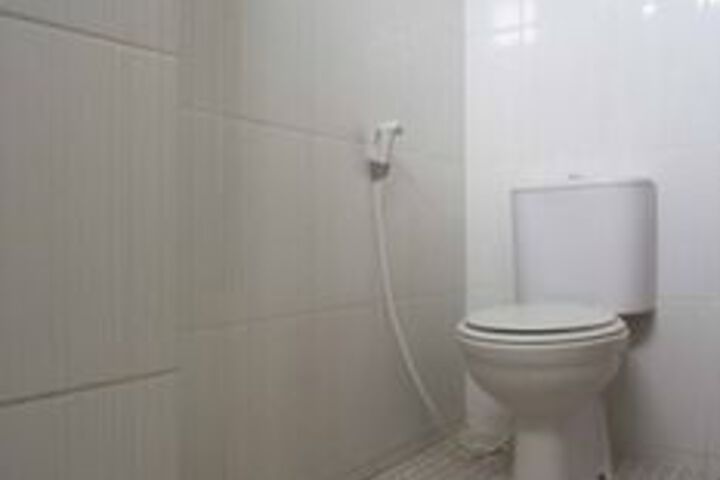 Room 2 of 23