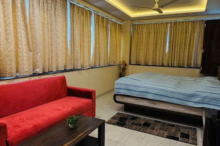 Room 9 of 21