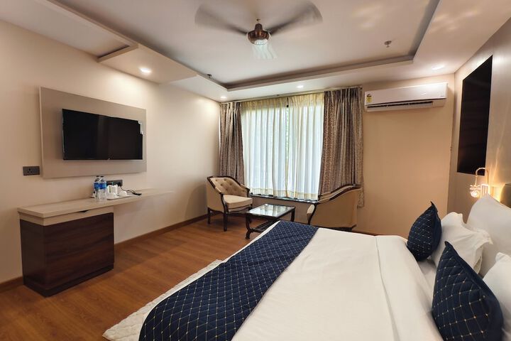 Room 10 of 73