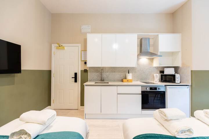 Room 20 of 81