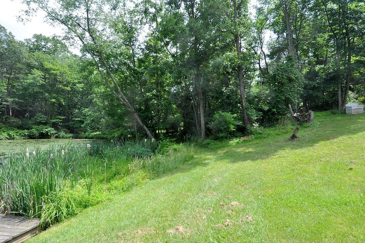 Property Grounds 36 of 42