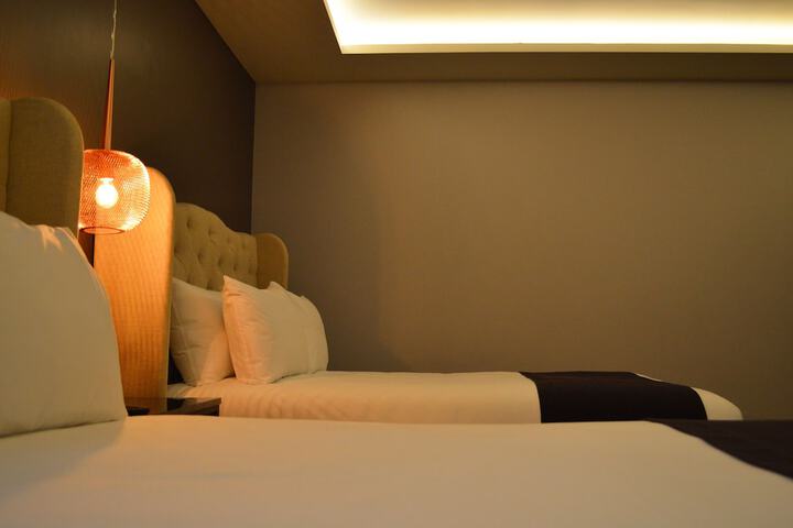 Room 19 of 91