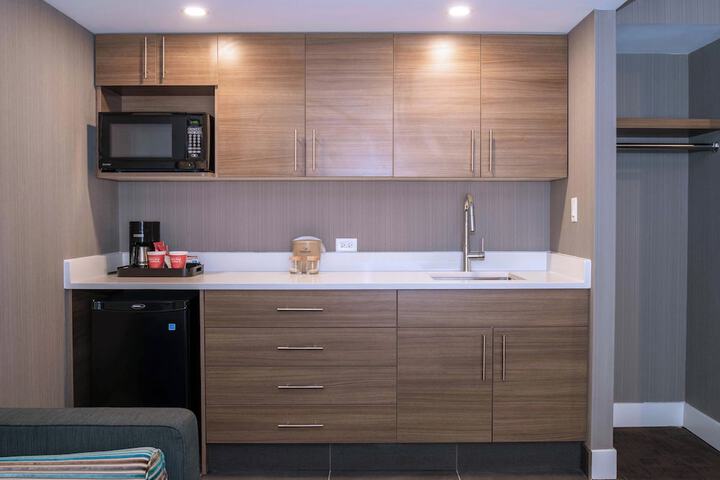 Private kitchenette