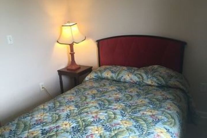 Room 15 of 25