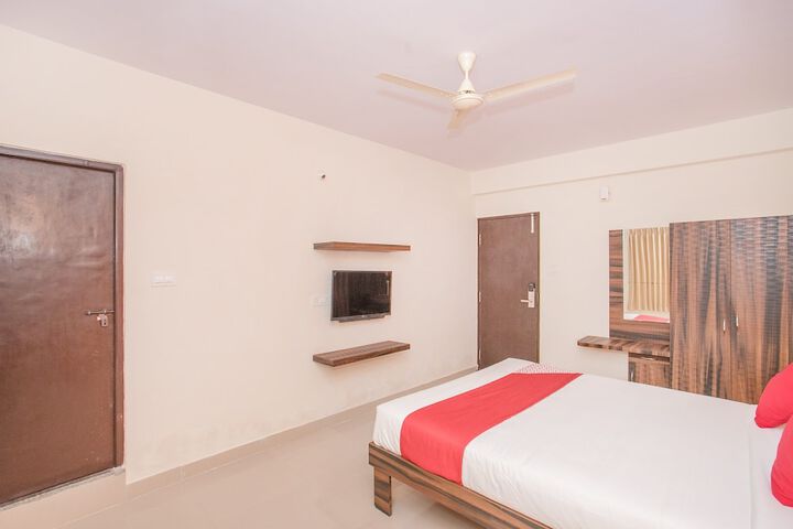 Room 3 of 5