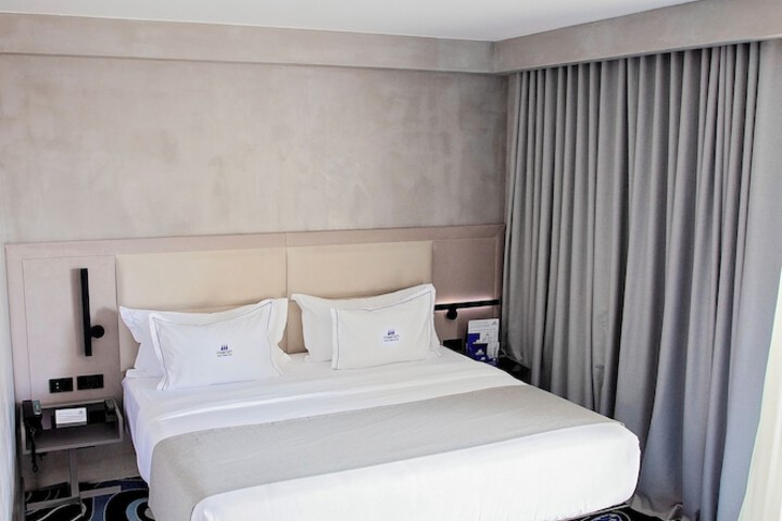 Room 18 of 67
