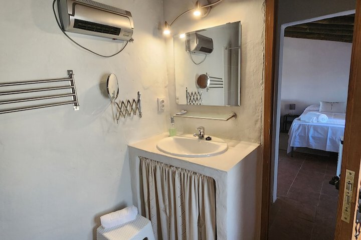Room 8 of 21