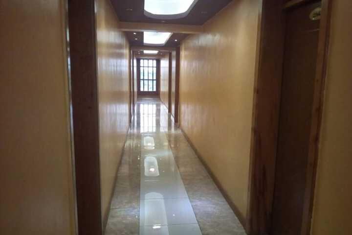 Ballroom/Hall 17 of 23