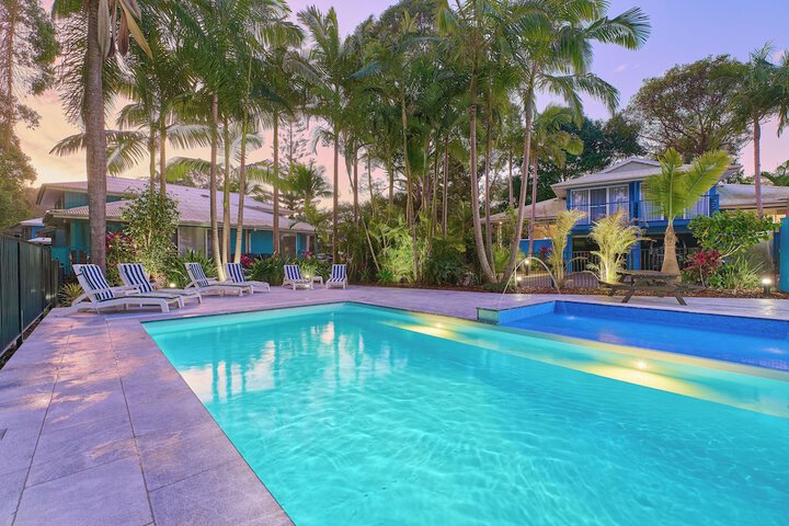 Pools & Facilities