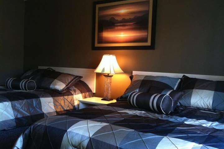 Room 4 of 14