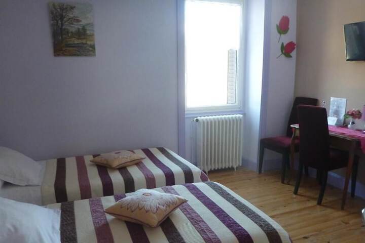 Room 32 of 56