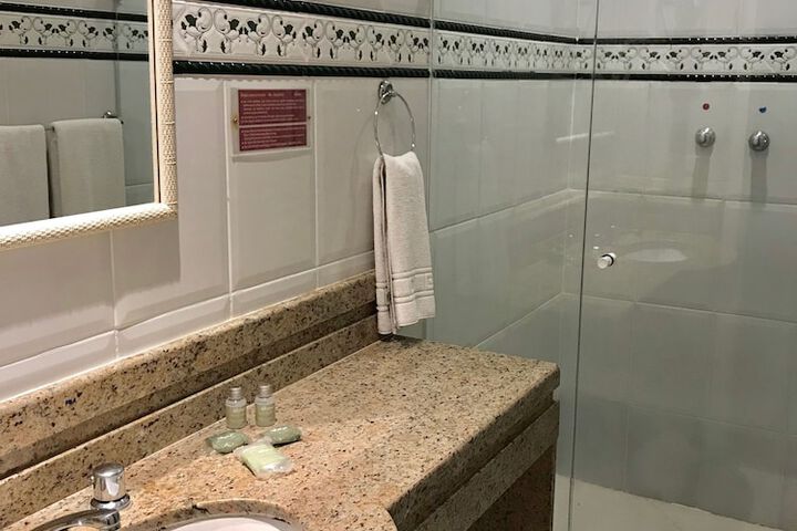 Clean Restrooms