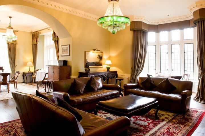 Hotel Interior 4 of 133