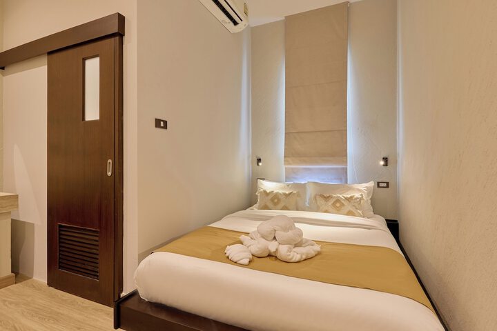 Room 57 of 88