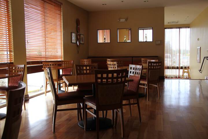 Breakfast/Coffee Service 16 of 29