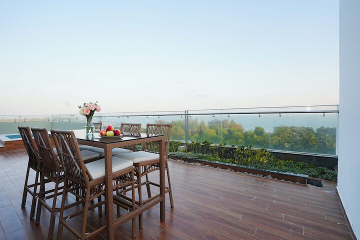 Terrace/Patio 81 of 165