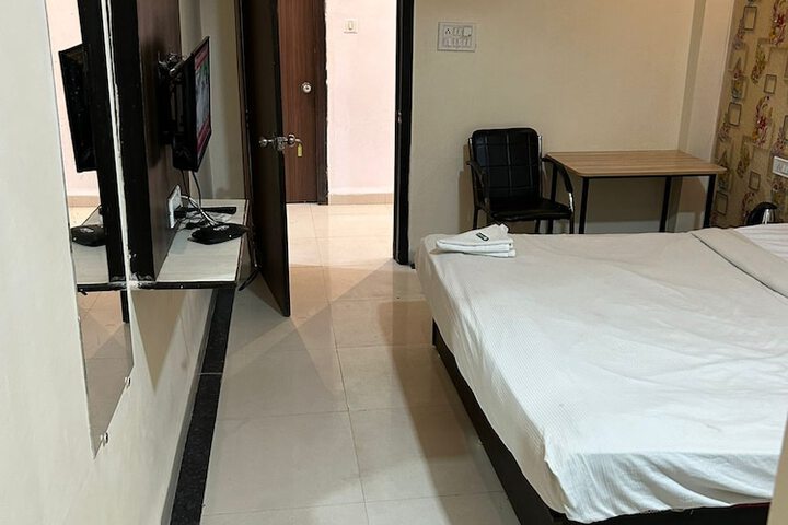 Room 12 of 88