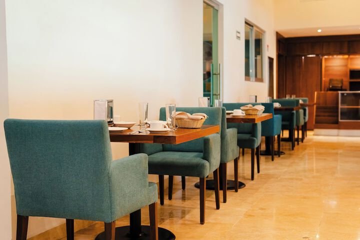 Dining 50 of 79