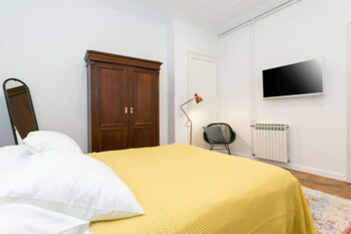 Room 271 of 306