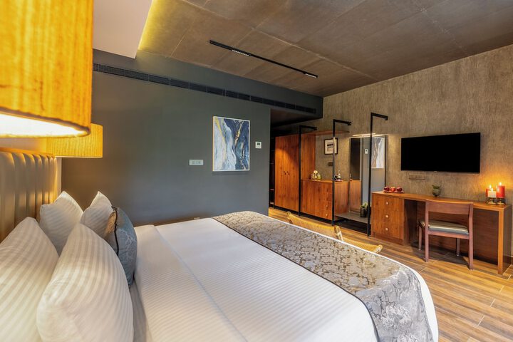 Room 15 of 45