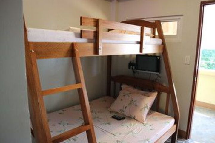 Room 14 of 31
