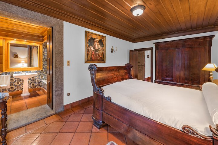 Room 15 of 88